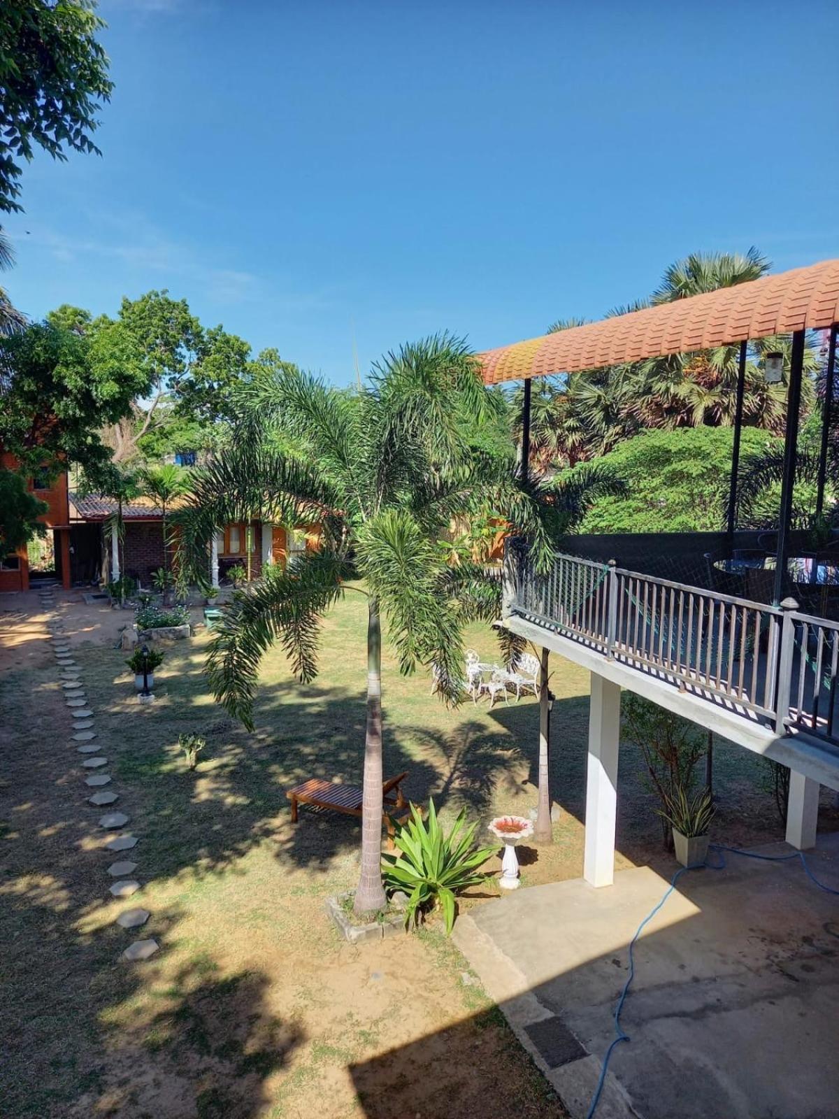 Blue Sands Beach Resort Passikudah Exterior foto